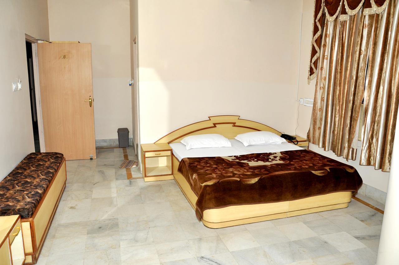 Hotel Kirti Plaza Chittorgarh Luaran gambar