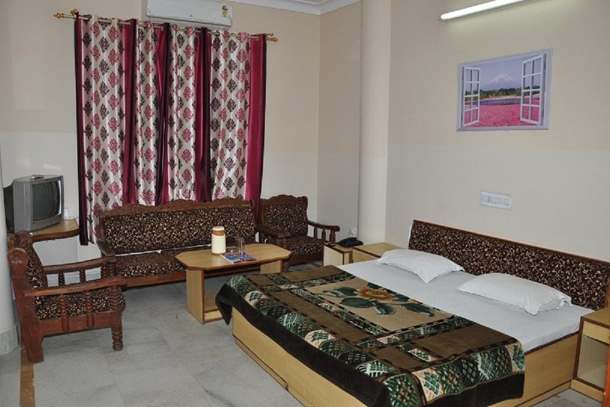 Hotel Kirti Plaza Chittorgarh Luaran gambar